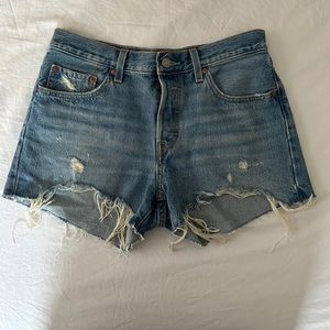 Levi’s 501 jean shorts